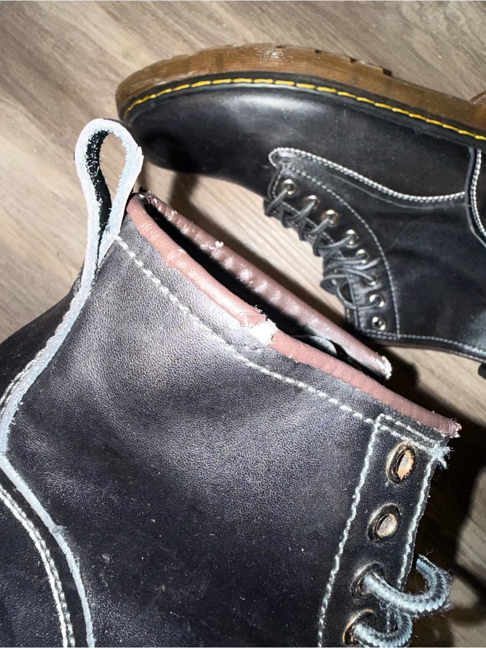 Fashion Black Combat Boots Lace Up Yellow Stitch Lug Sole Size EU 43